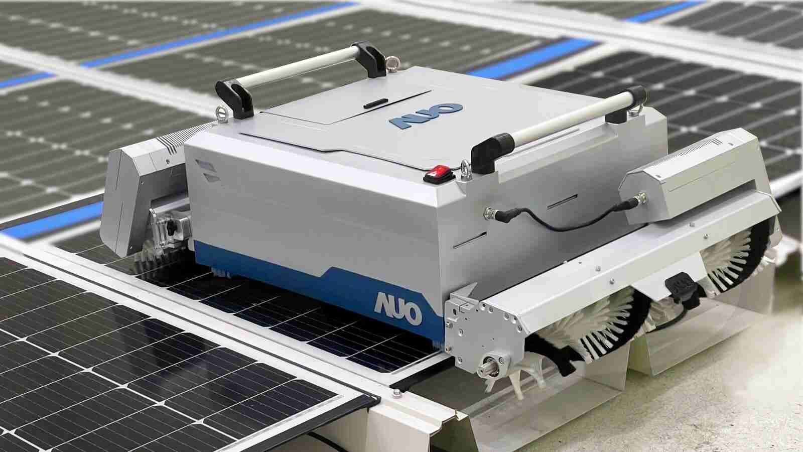 彩霸王致力EPC场域技术升级，，，，导入清洁机器人搭配传感器与AI数据分析，，，大幅减少维运成本